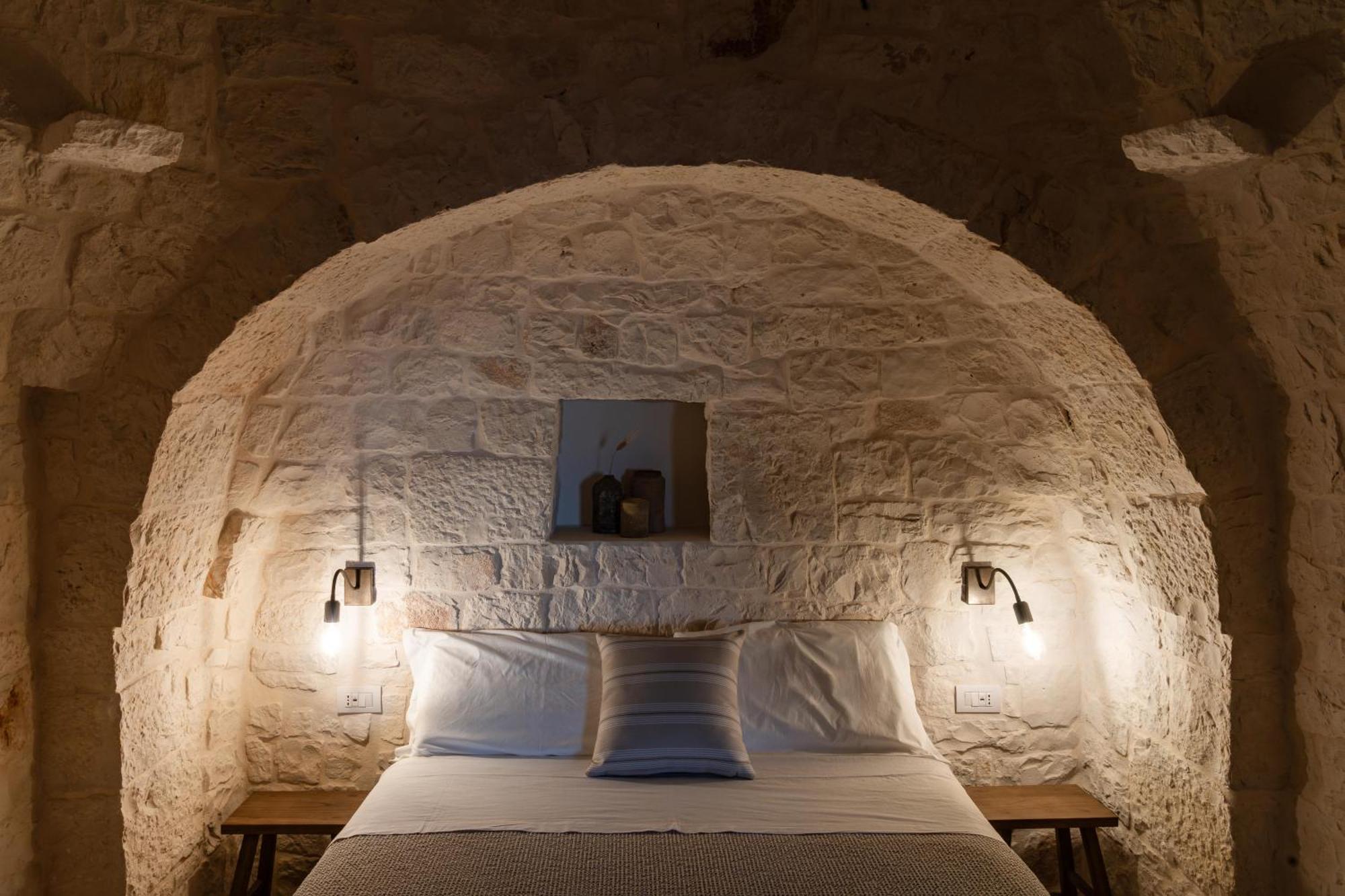Trullo Jale - Boutique Apartments Ostuni Exterior photo